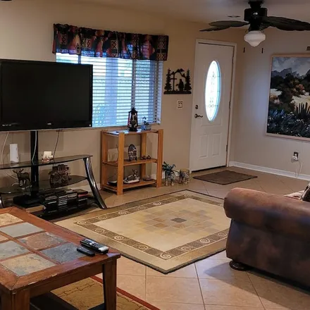 Rent this 3 bed house on Apache Junction