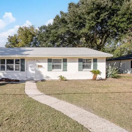 Buy this 4 bed house on 2191 Collins Boulevard in Gulfport, MS 39507