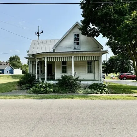 Buy this 3 bed house on 108 West St in Columbus Grove, Ohio