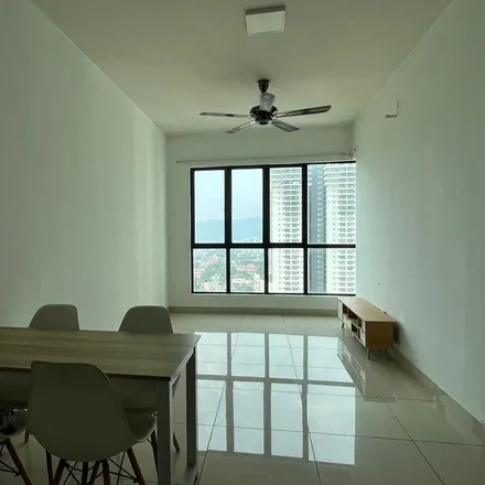 Rent this 3 bed apartment on Jalan Pelangi 2 in Taman Pelangi, 51100 Kuala Lumpur