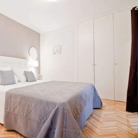 Image 7 - Centro de Estudios Hispánicos, Calle de Santa Cruz de Marcenado, 28015 Madrid, Spain - Apartment for rent
