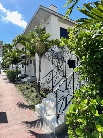 Rent this studio apartment on 700 14th Place in Miami Beach, FL 33139