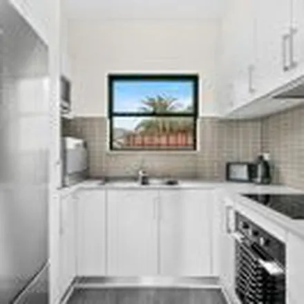 Image 2 - Woodlawn Avenue, Mangerton NSW 2500, Australia - Apartment for rent