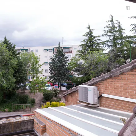 Rent this 5 bed room on Calle del Doctor Casimiro Morcillo in 28100 Alcobendas, Spain