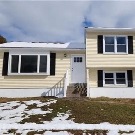 Buy this 3 bed house on 29 Roberta Drive in Middletown, CT 06457