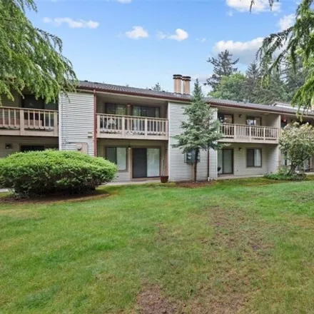 Buy this 2 bed condo on 11851 Southeast 175th Street in Benson Hill, Renton