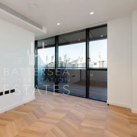 Image 6 - Pearce House, 8 Circus Road West, Nine Elms, London, SW11 8EY, United Kingdom - Room for rent