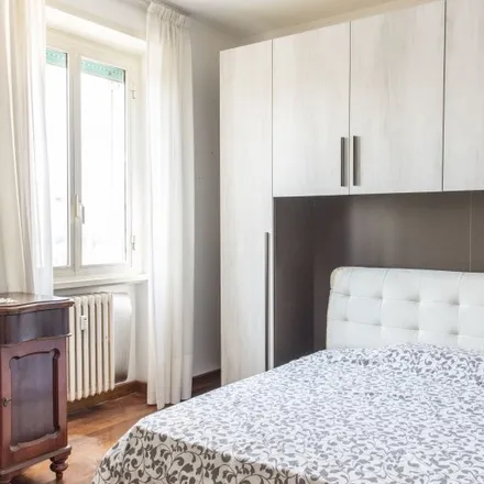 Rent this 3 bed room on Largo Giuseppe Veratti in 37, 00146 Rome RM