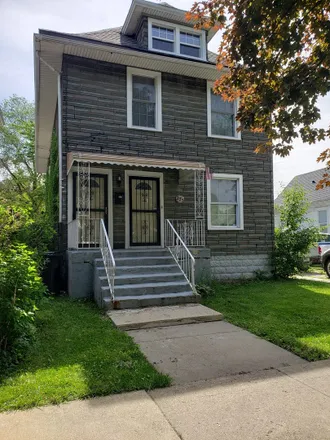Buy this 6 bed duplex on 223 South 13th Avenue in Maywood, IL 60153