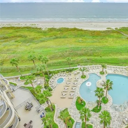 Buy this 3 bed condo on Palisade Palms in 801 East Beach Drive, Galveston