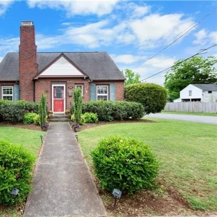 Buy this 3 bed house on 1009 Irving Street Southwest in Ardmore, Winston-Salem