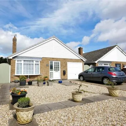 Buy this 2 bed house on Camelot Gardens in Sutton-on-Sea, LN12 2HP