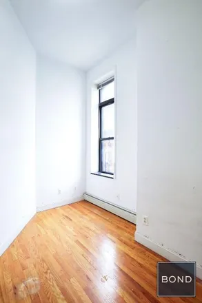 Image 7 - 207 2 Ave, New York, NY, USA - Apartment for rent
