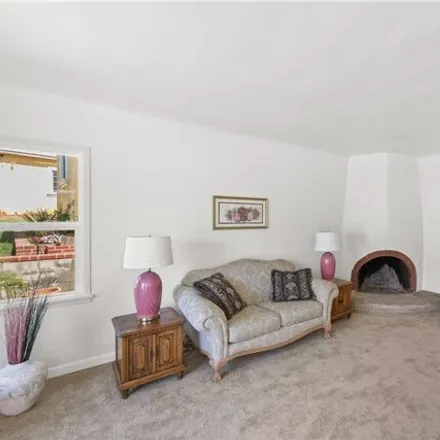 Image 9 - 5314 South Verdun Avenue, Los Angeles, CA 90043, USA - House for sale