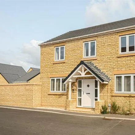 Buy this 4 bed house on 8 College Place in Witney, OX29 7BT