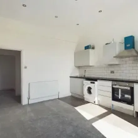 Rent this 2 bed apartment on Clarendon Villas in Hove, BN3 3RJ