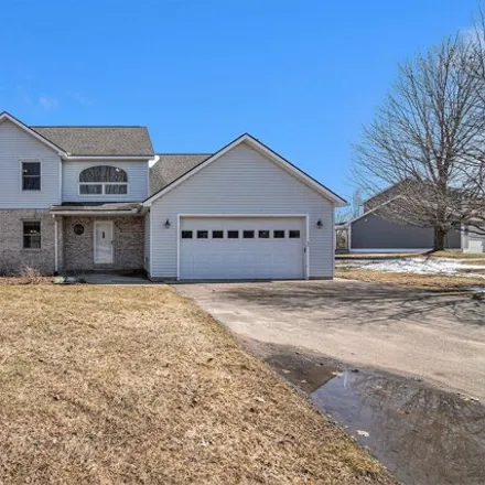 Buy this 5 bed house on 3669 Silver Farms Lane in Garfield Charter Township, MI 49684