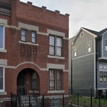 Image 2 - 3633 South Calumet Avenue, Chicago, IL 60653, USA - House for sale