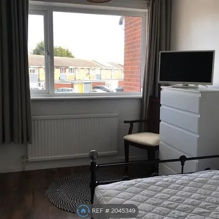 Rent this 1 bed apartment on Manfield Avenue in Coventry, CV2 2QE