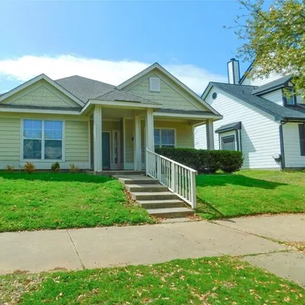 Buy this 3 bed house on 10124 Lakeview Drive in Providence Village, Denton County