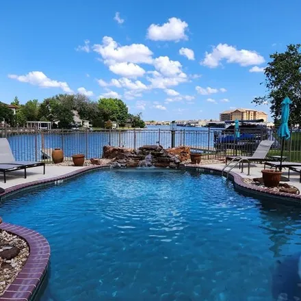 Buy this 2 bed condo on 598 Short Circuit in Horseshoe Bay, TX 78657