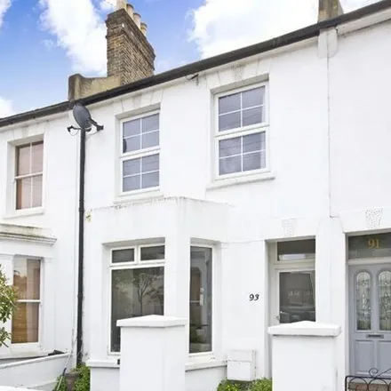 Rent this 3 bed apartment on Graham Road in London, SW19 3SJ