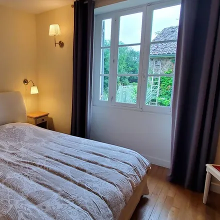 Rent this 1 bed house on Rue des Hauts de Saint-Méard in 24600 Saint-Méard-de-Drône, France