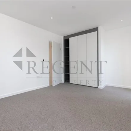 Image 5 - Adelina Grove, London, E1 3AE, United Kingdom - Apartment for rent