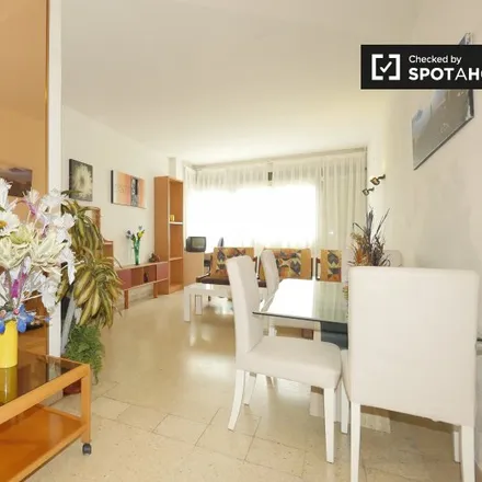 Image 18 - Avinguda Meridiana, 558, 08027 Barcelona, Spain - Apartment for rent