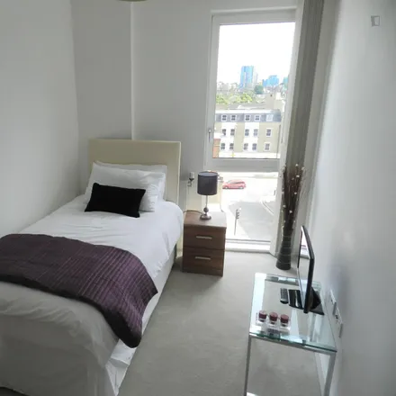 Image 1 - Norman Road, London, SE10 9LJ, United Kingdom - Room for rent