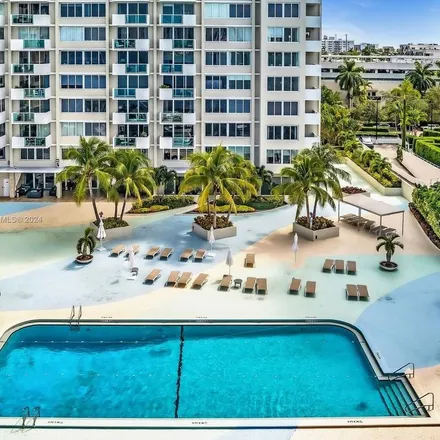 Image 7 - Mirador Apartments North Tower, 1200 West Avenue, Miami Beach, FL 33139, USA - Apartment for rent