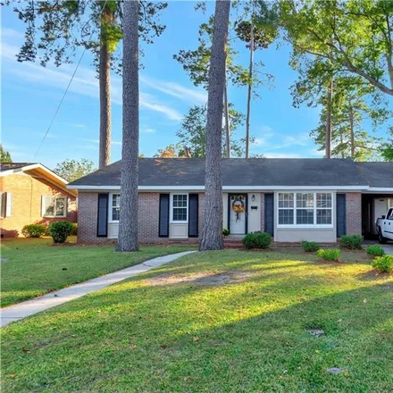 Image 1 - 1410 Eisenhower Street, Lumberton, NC 28358, USA - House for sale