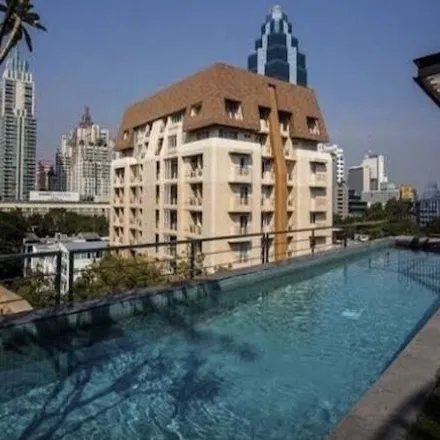 Image 2 - Phloen Chit - Apartment for sale