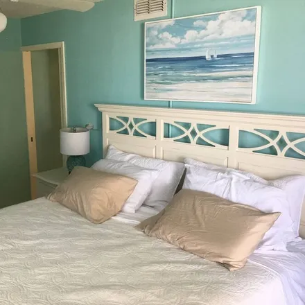 Rent this 2 bed condo on Port Orange
