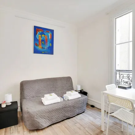 Image 6 - 74 Rue Myrha, 75018 Paris, France - Apartment for rent