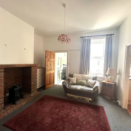 Image 5 - Clifton Terrace, Whitley Bay, NE26 2JD, United Kingdom - Apartment for rent