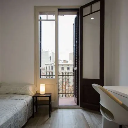 Image 7 - Carrer del Rosselló, 349, 351, 08001 Barcelona, Spain - Apartment for rent