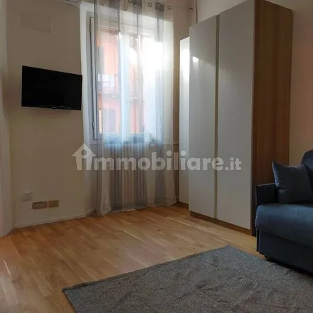 Image 2 - Via Giuseppe Barbaroux 14, 10122 Turin TO, Italy - Apartment for rent