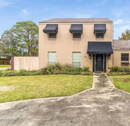 Rent this 3 bed house on 101 Chateau Pl in Lafayette, Louisiana