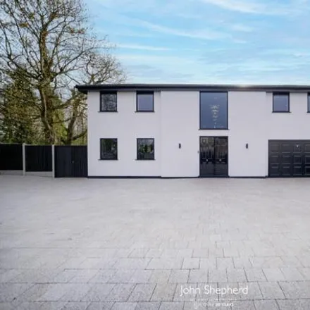 Buy this 5 bed house on 1 Oakfields Way in Elmdon Heath, B91 2TR