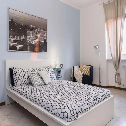 Rent this 4 bed room on Via dei Mandorli in 39, 20094 Corsico MI