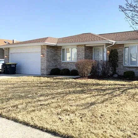 Buy this 3 bed house on 18563 Country Lane in Lansing, IL 60438