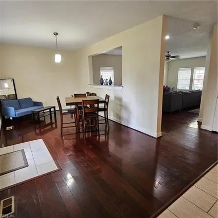 Image 4 - 2316 Courtney Avenue, Norfolk, VA 23504, USA - House for rent