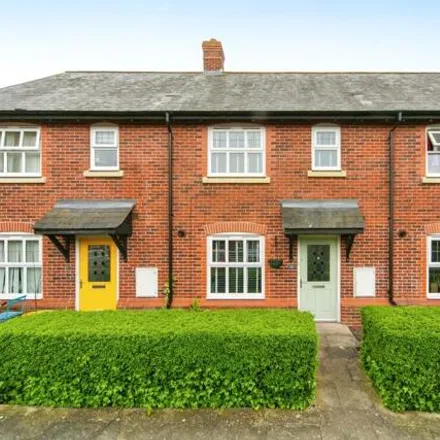 Buy this 3 bed townhouse on Cheshires Way in Huntington, CH3 6BP