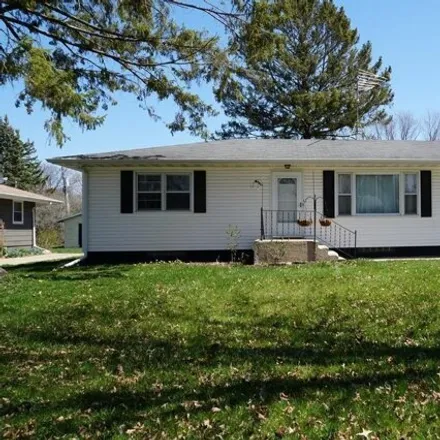 Buy this 2 bed house on 577 9th Street in Charles City, IA 50616