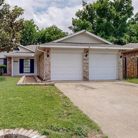 Buy this 3 bed house on 6608 Mattney Drive in Dallas, TX 75237