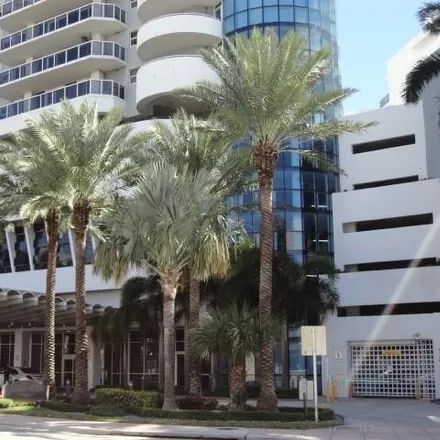 Image 4 - La Gorce Palace Condominiums, 6301 Collins Avenue, Miami Beach, FL 33141, USA - Condo for rent