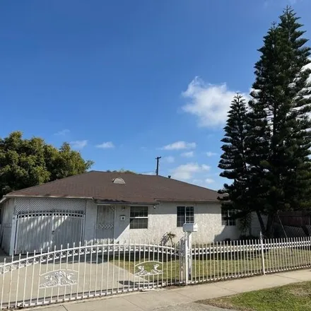 Buy this 3 bed house on 10965 Cresson Street in Norwalk, CA 90650