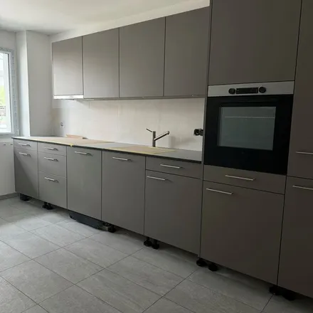 Image 1 - Frank-Buchserstrasse 12, 4532 Bezirk Lebern, Switzerland - Apartment for rent
