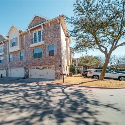 Rent this 2 bed house on Jonsson Boulevard in Richardson, TX 78080